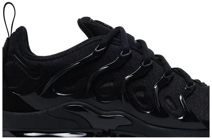 AIR VAPORMAX PLUS 'TRIPLE BLACK'