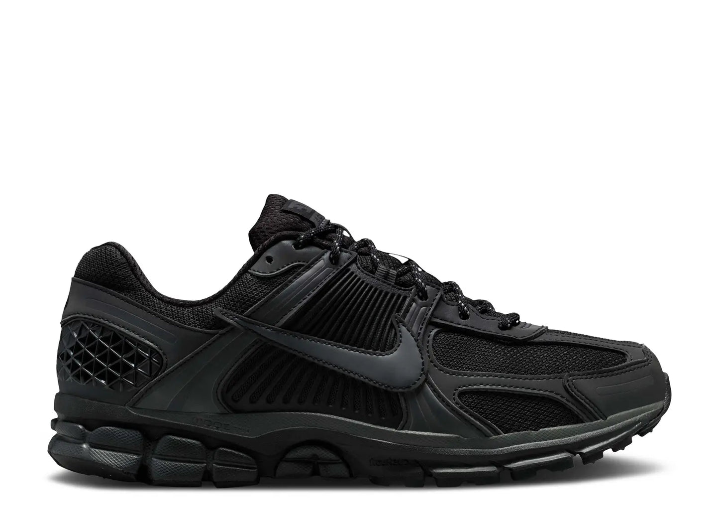 AIR ZOOM VOMERO 5 'BLACK REFLECTIVE'