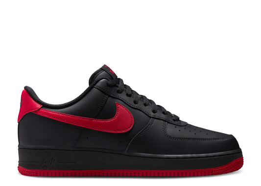 AIR FORCE 1 '07 'BRED'