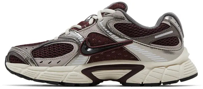 WMNS V5 RNR BURGUNDY CRUSH COLLEGE GREY