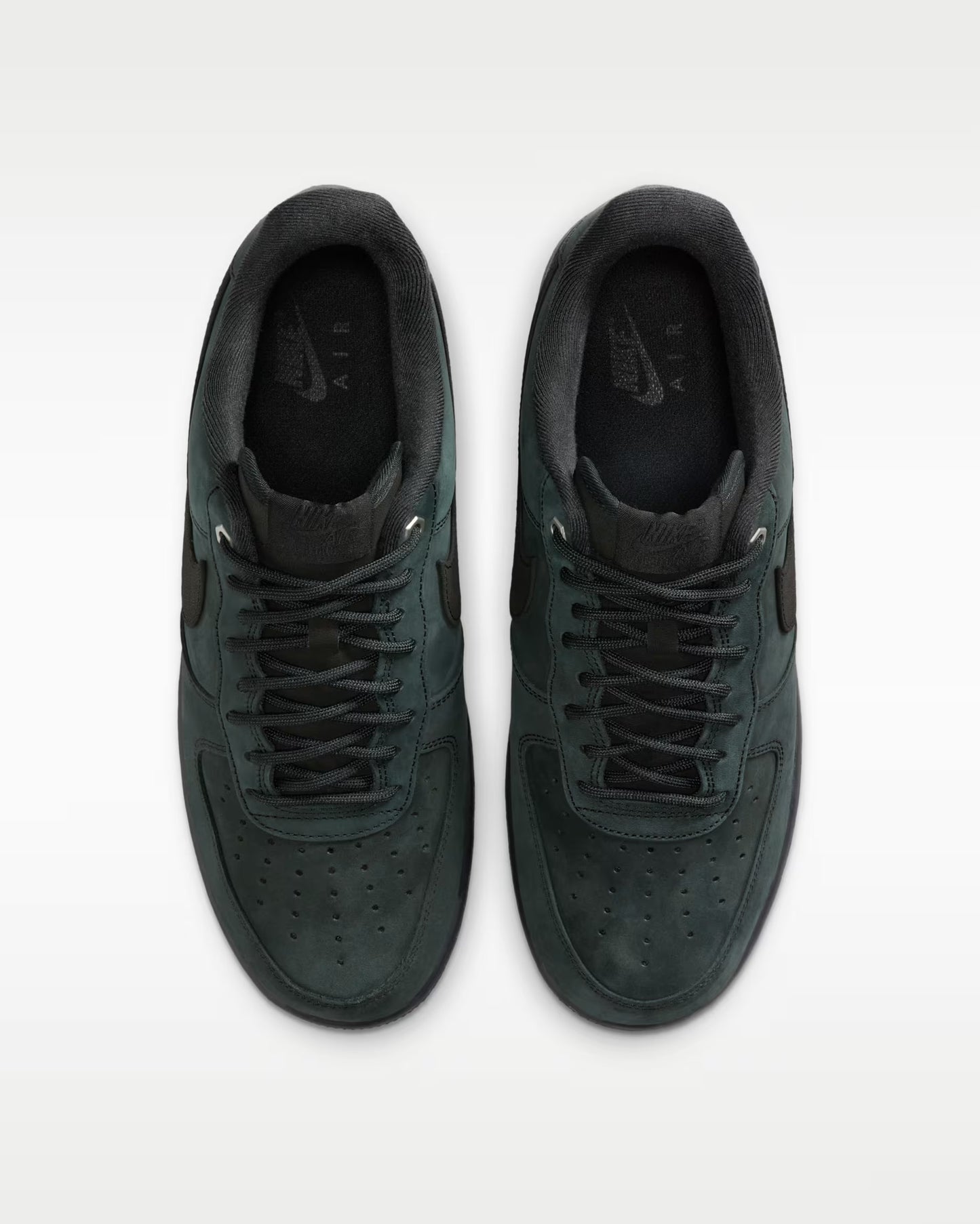 AIR FORCE 1 LOW TRIPLE BLACK NUBUCK