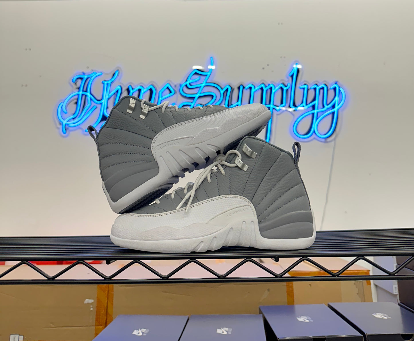 Jordan Retro 12 ‘stealth grey’ 153265-015 (GS | women’s)