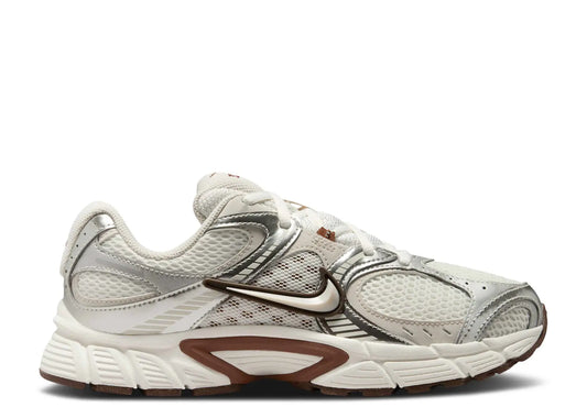 WMNS V5 RNR 'SAIL FAUNA BROWN'