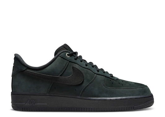 AIR FORCE 1 LOW TRIPLE BLACK NUBUCK