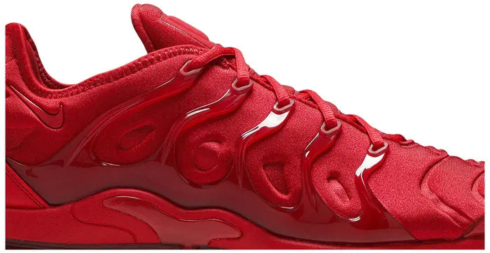AIR VAPORMAX PLUS 'TRIPLE RED'