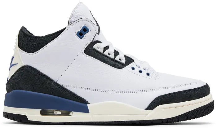 A MA MANIÉRE X JORDAN 3 RETRO OG SP 'DIFFUSED BLUE’